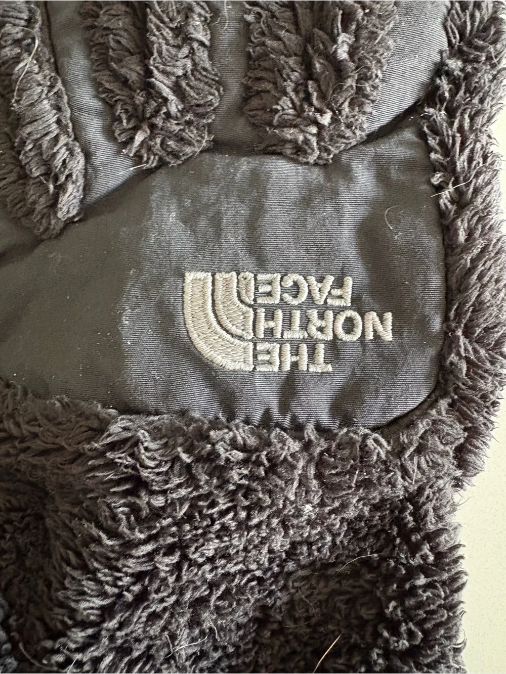 The North Face Black Sherpa Fleece Women’s Gloves